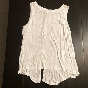 Back Slit Basic White Tank